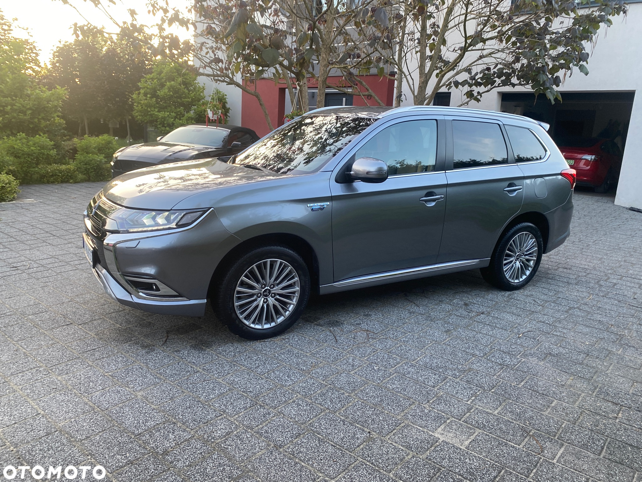 Mitsubishi Outlander 2.4 4WD Plug-In Hybrid Diamant - 11