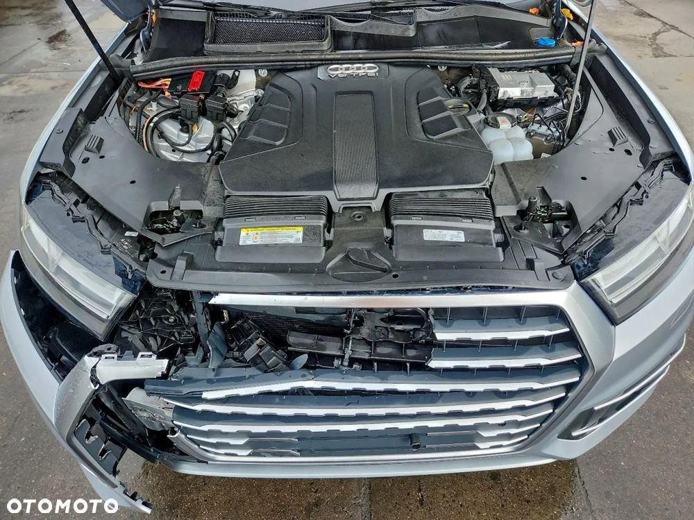 Audi Q7 - 12