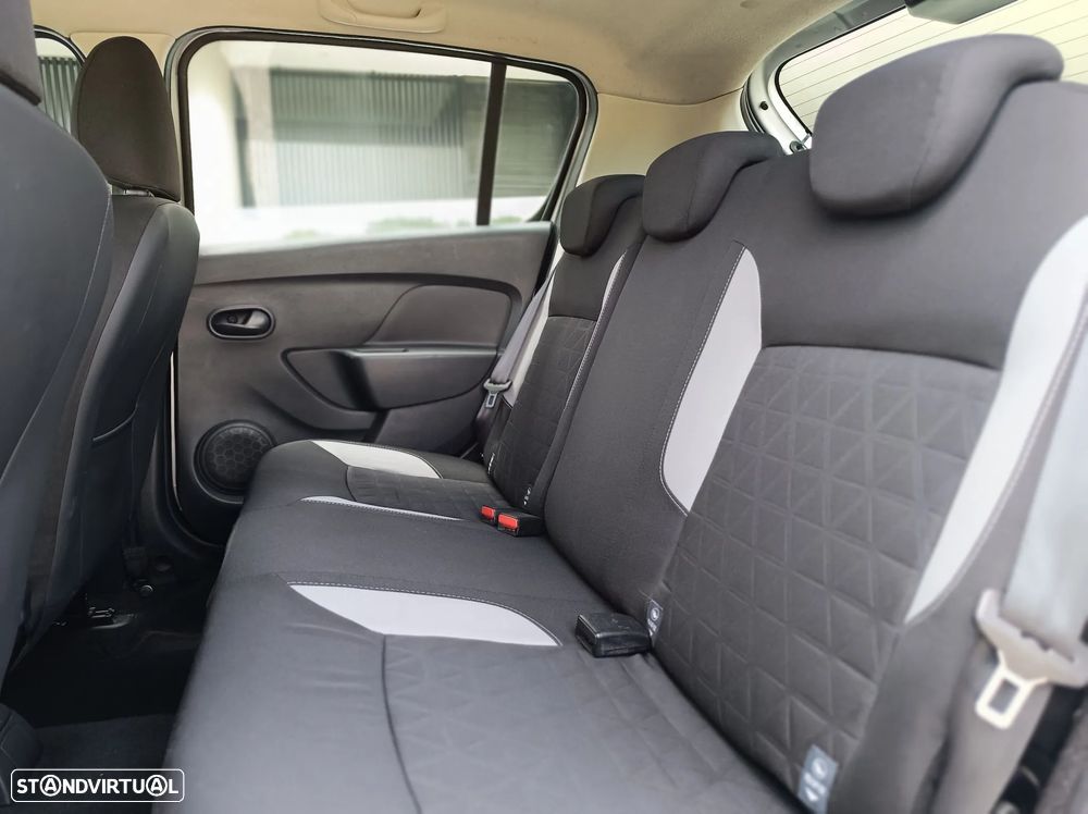 Dacia Sandero 0.9 TCe Stepway - 7