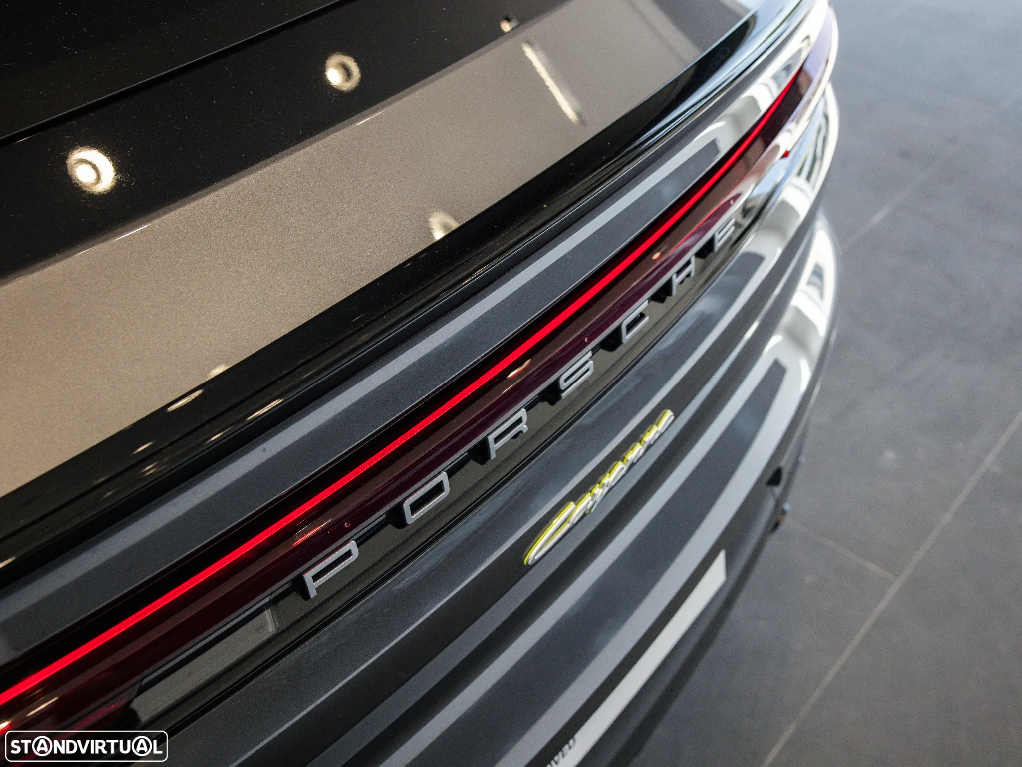 Porsche Cayenne Coupé E-Hybrid - 22