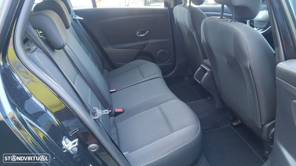 Renault Megane Sport Tourer 1.5 dCi Dynamique SS - 10