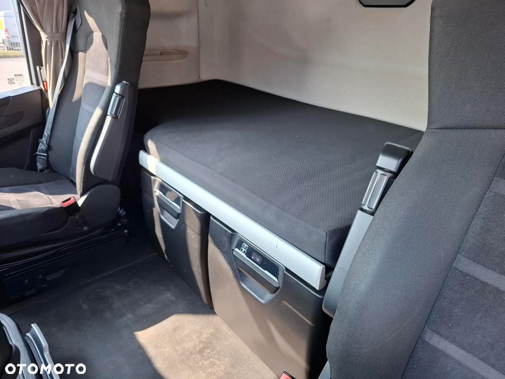 Iveco S-WAY AS440S46T/P LNG - 8