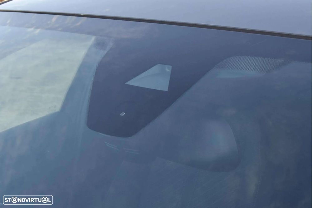 Peugeot 208 1.2 Hybrid Allure e-DCS6 - 25