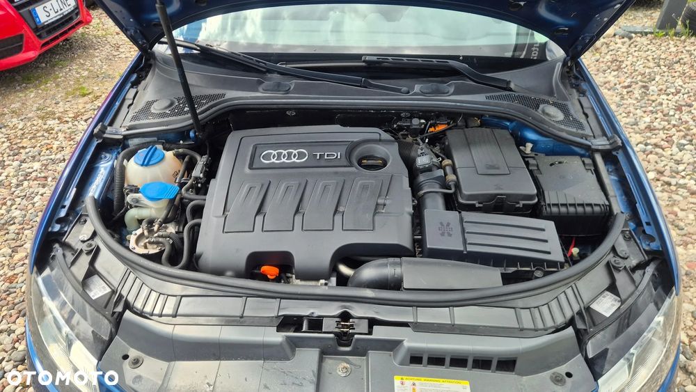 Audi A3 Sportback 1.6 TDI DPF Attraction - 22