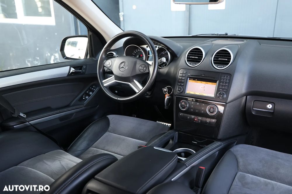 Mercedes-Benz ML - 17