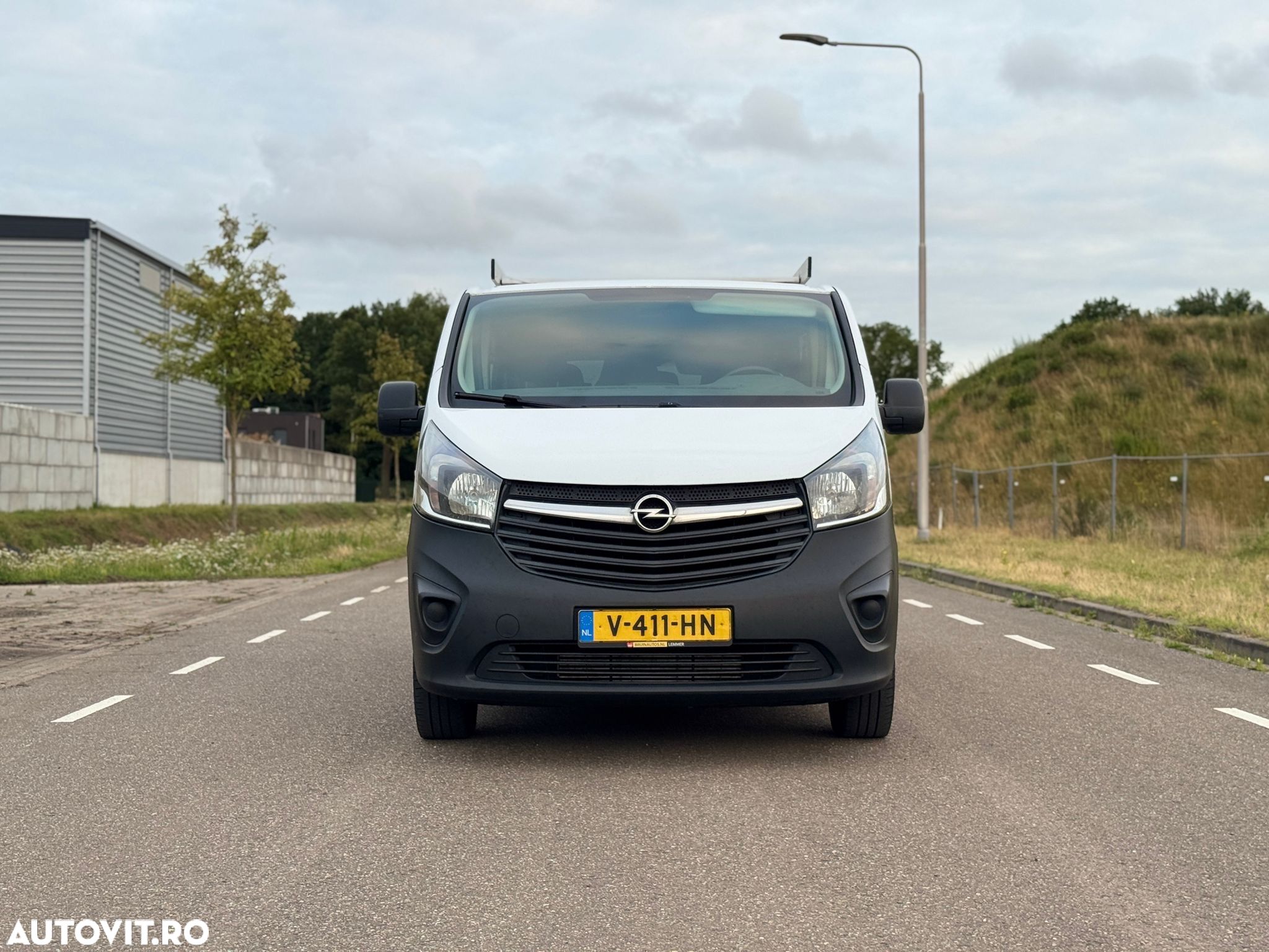 Opel Vivaro 1.6 CDTI Crew Van L2H1 2.9 t - 1