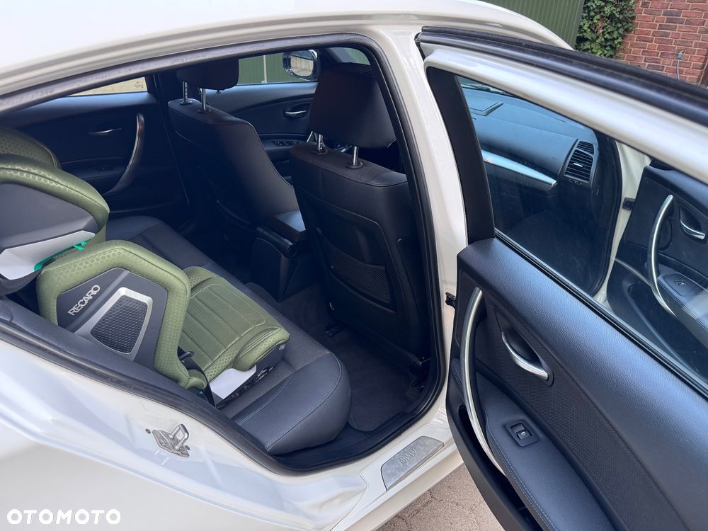 BMW Seria 1 118i - 7