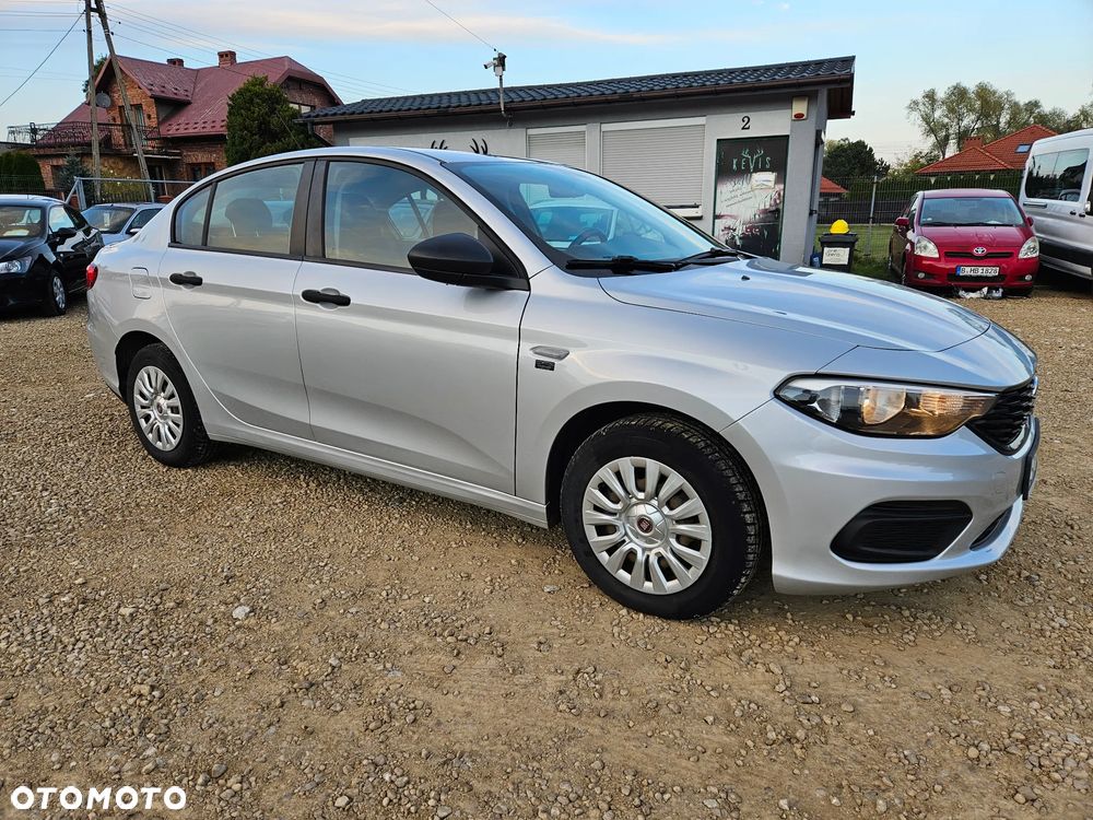 Fiat Tipo - 18