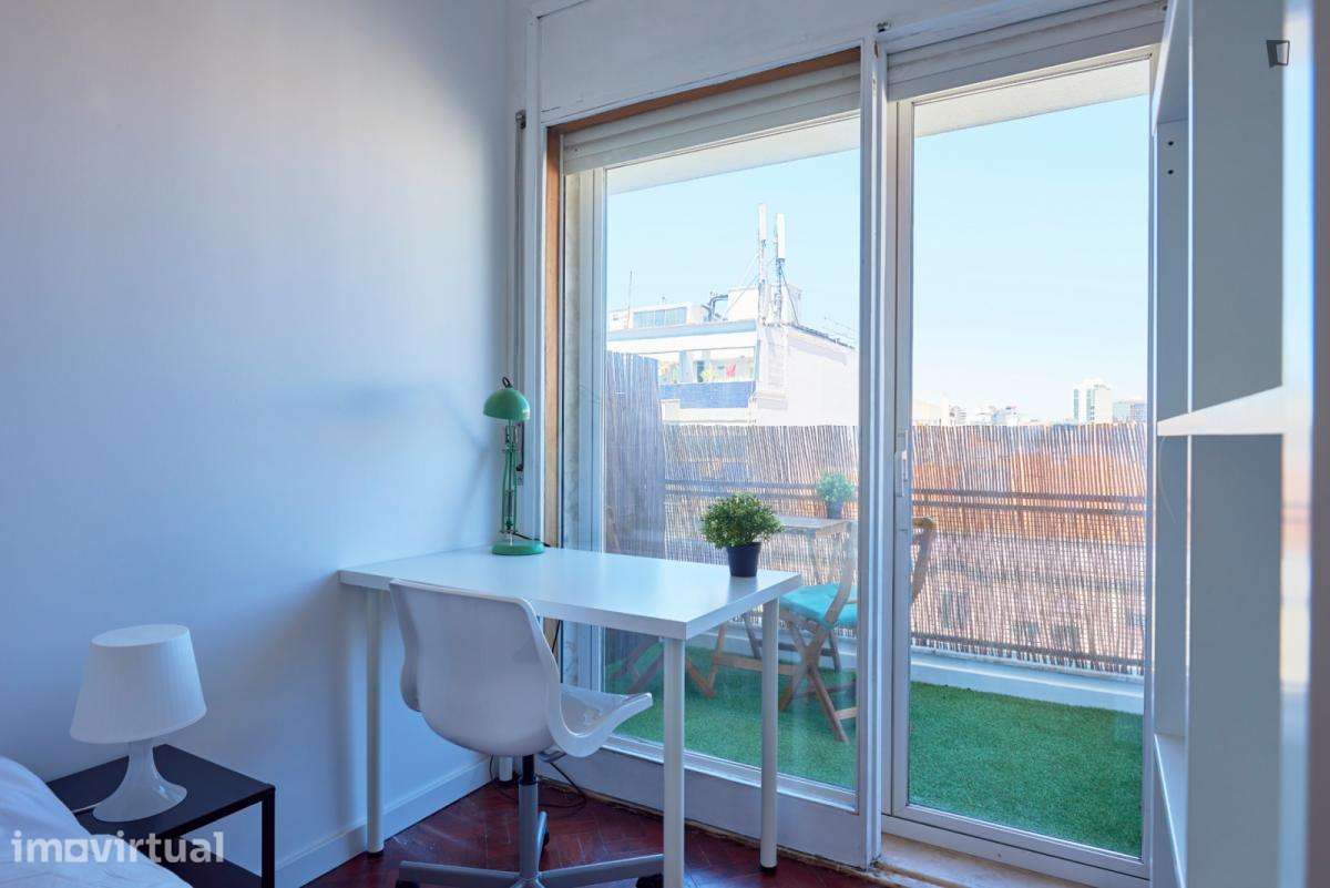 Quarto - localizado em Saldanha Lisbon - Grande imagem: 3/47