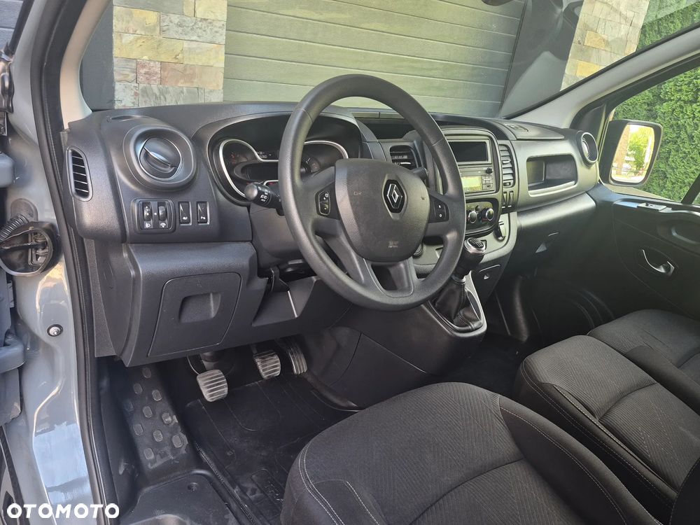 Renault Trafic - 9