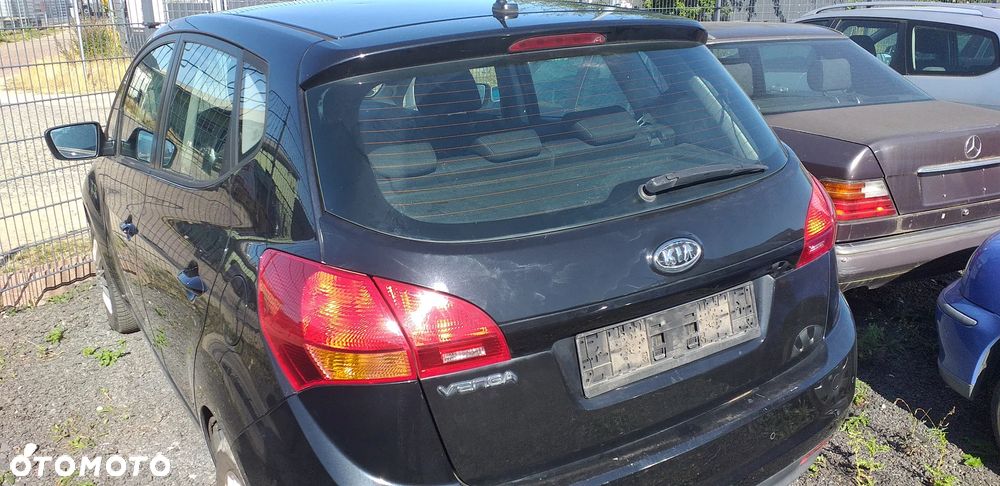 Kia Venga 1.4 CVVT ISG Dream Team Edition - 2