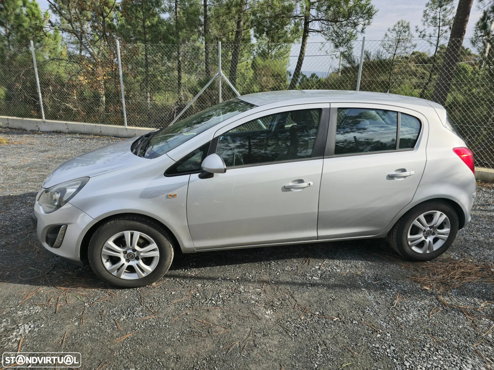 Opel Corsa 1.3 CDTI DPF Active - 4