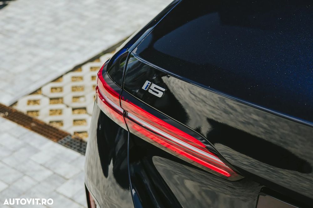 BMW i5 - 20