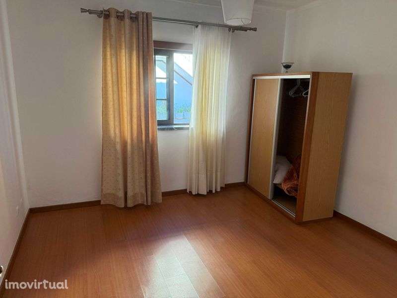 Apartamento T1 com cozinha equipada em Chão de Couce - Grande imagem: 4/8