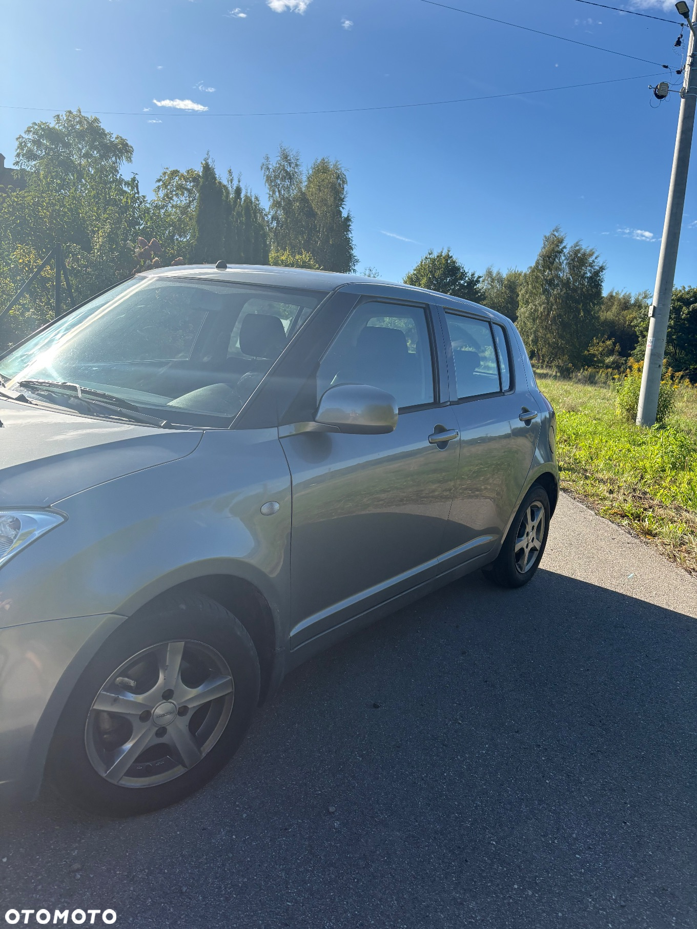 Suzuki Swift - 4