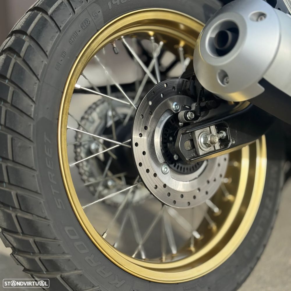 Yamaha XSR 125 LEGACY - 7