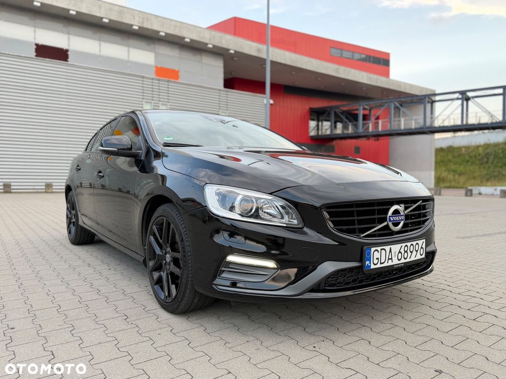 Volvo S60 T5 Drive-E R-Design Kinetic - 1