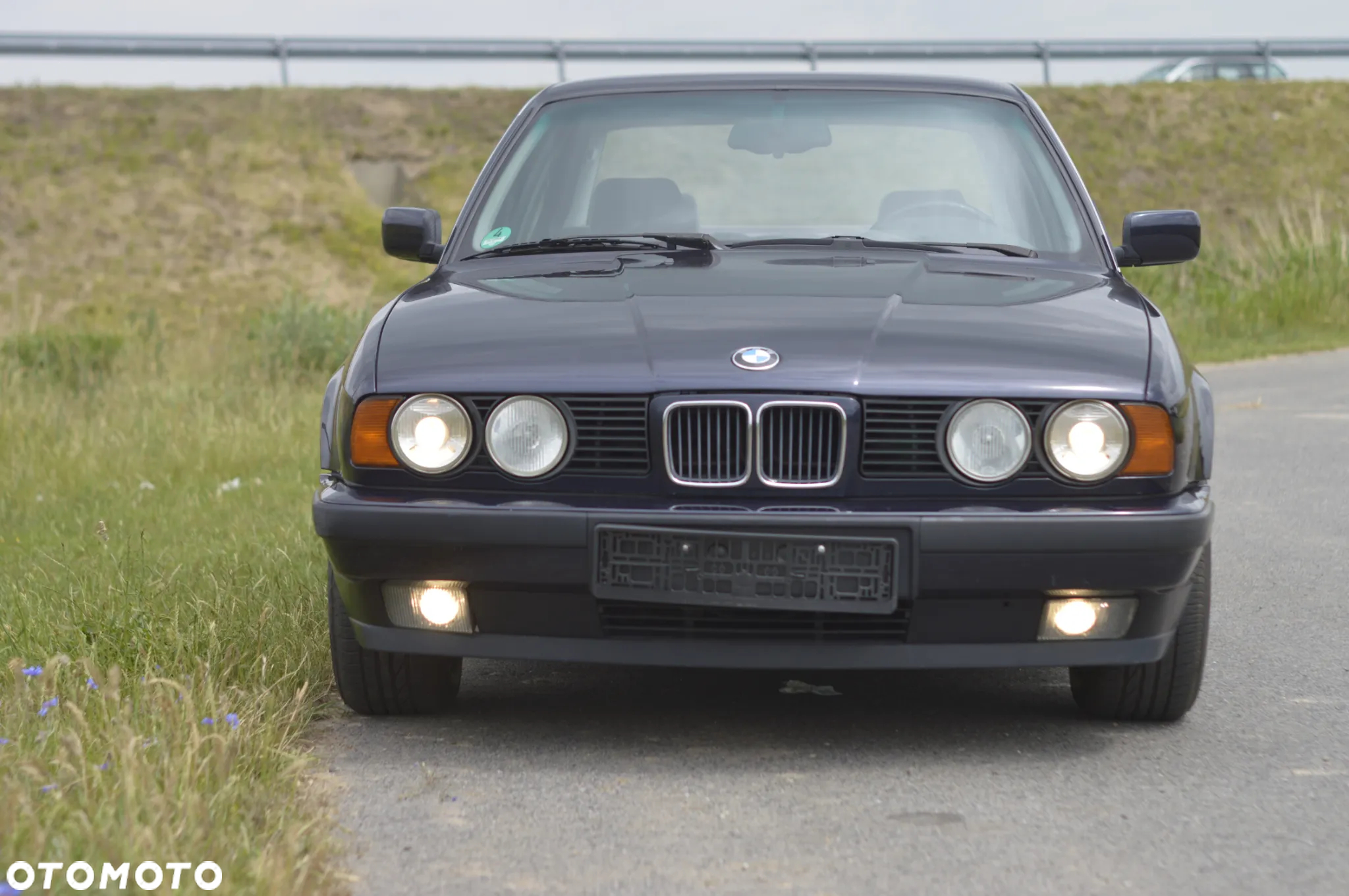 BMW Seria 5 520i - 4