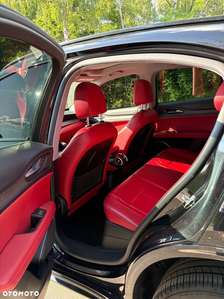 Alfa Romeo Stelvio 2.0 Turbo TI Q4 - 15