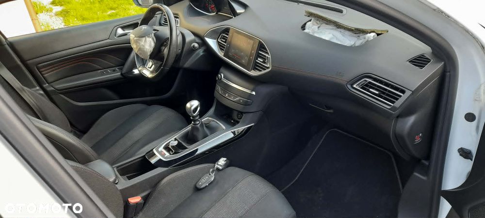 Peugeot 308 PureTech 130 Stop & Start GT-Line Edition - 8
