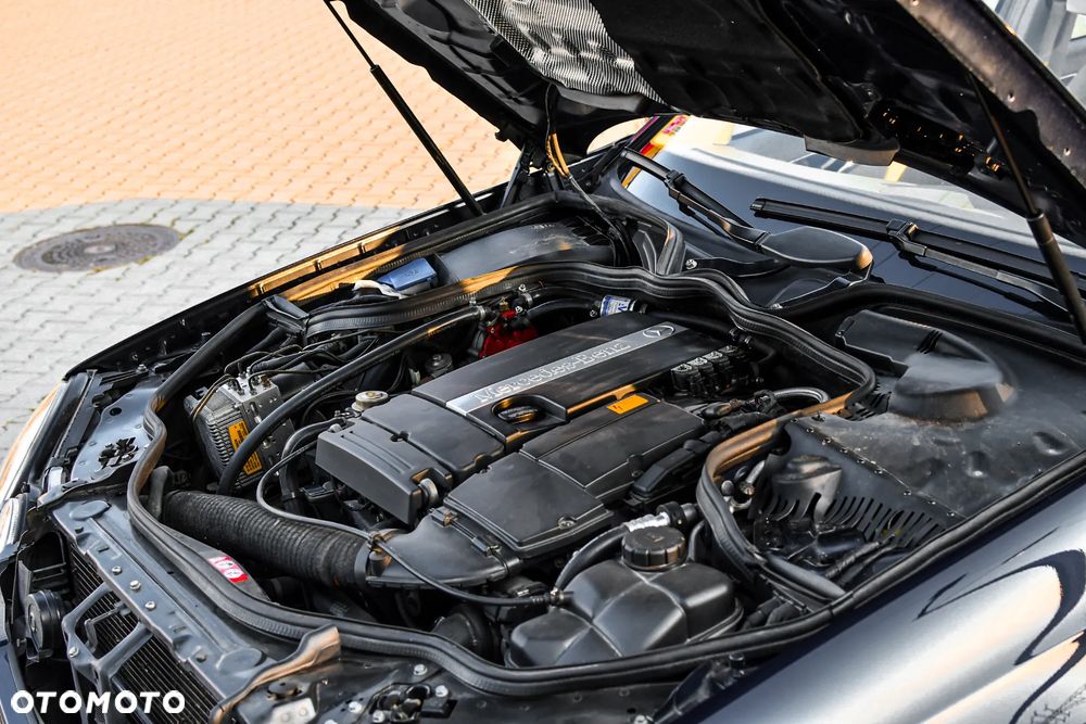 Mercedes-Benz Klasa E 200 Kompressor Automatik Elegance Sport Edition - 28