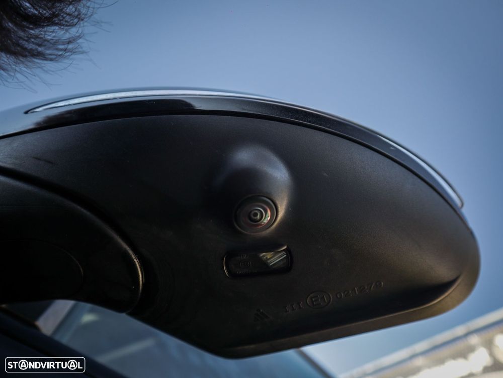 Mercedes-Benz GLC 300 de Coupe 4Matic 9G-TRONIC AMG Line - 22