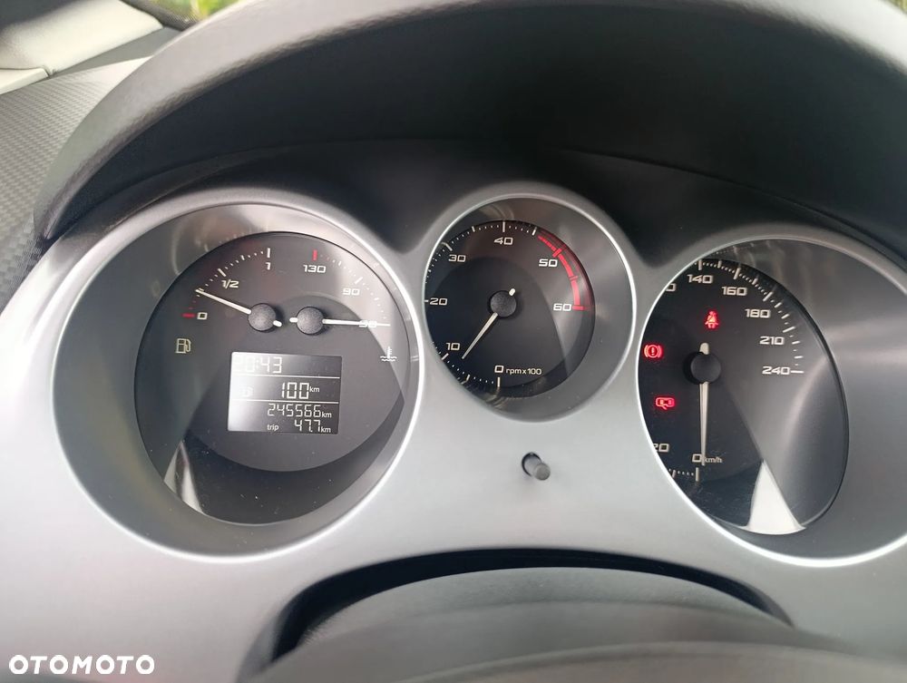 Seat Altea XL 1.6 TDI DPF CR Ecomotive Style - 22