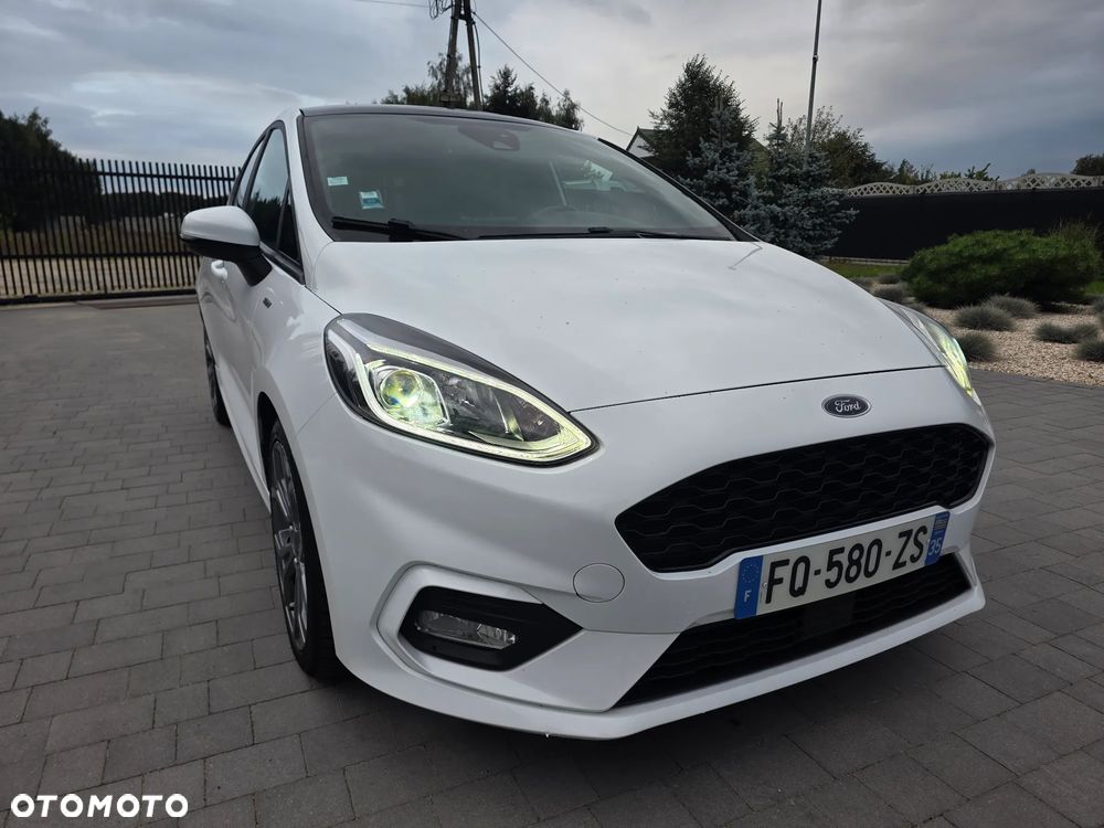 Ford Fiesta 1.0 EcoBoost S&S ST-LINE - 28