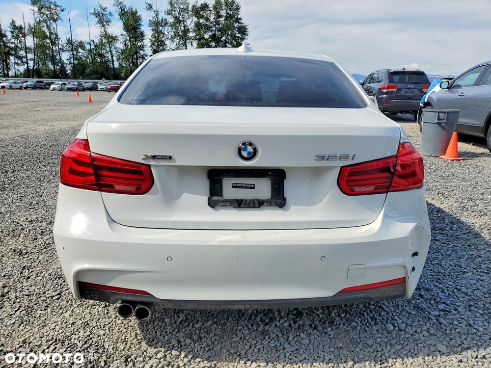 BMW Seria 3 328i xDrive Sport-Aut Sport Line - 6