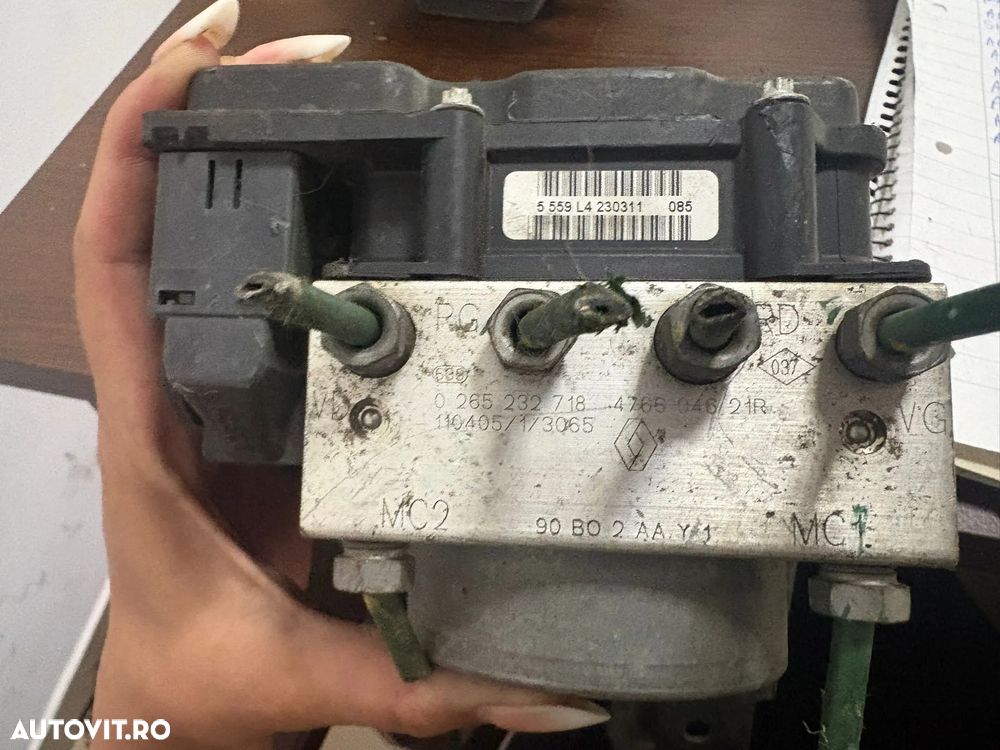 Pompă ABS  Dacia Sandero , Dacia Logan I 476604621R 0265232718 - 1