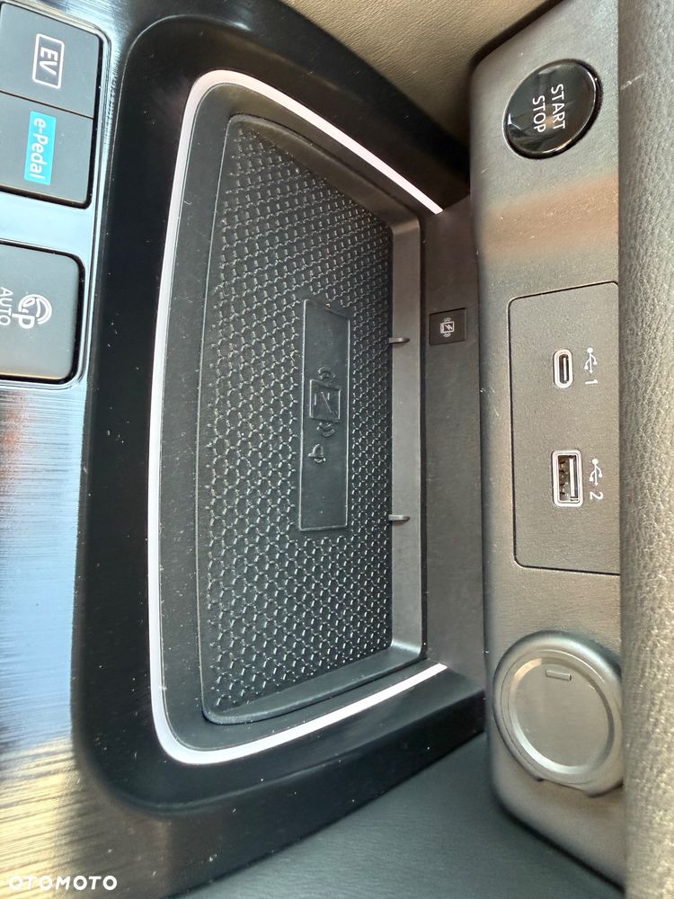 Nissan X-Trail 1.5 VC-T e-POWER N-Connecta e-4ORCE - 33