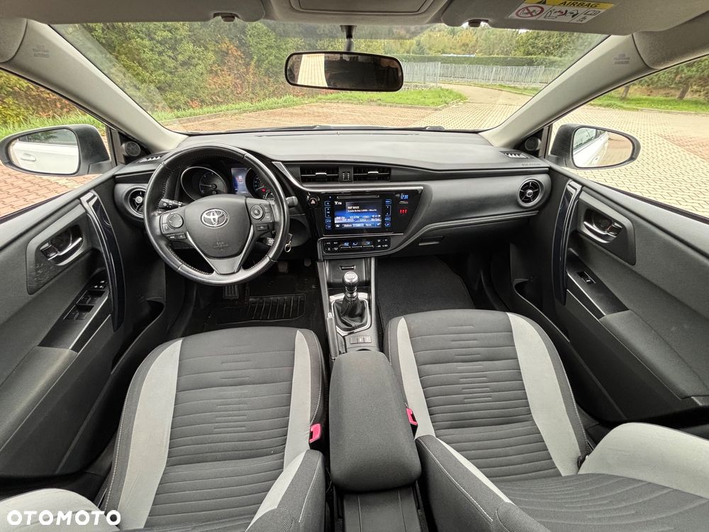 Toyota Auris 1.6 D-4D Comfort - 18