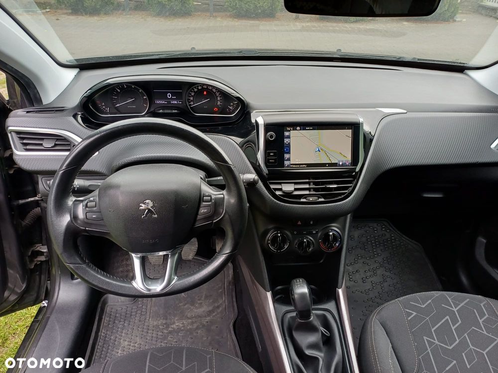 Peugeot 2008 PureTech 110 Style - 11
