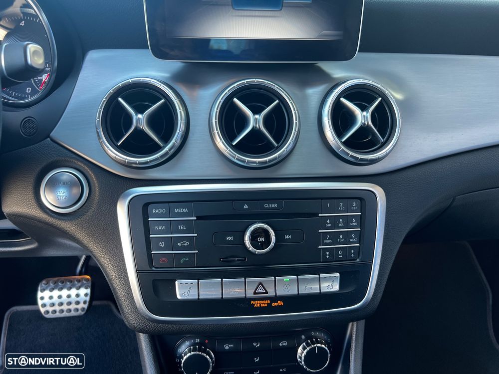 Mercedes-Benz CLA 200 d Shooting Brake AMG Line Aut. - 21