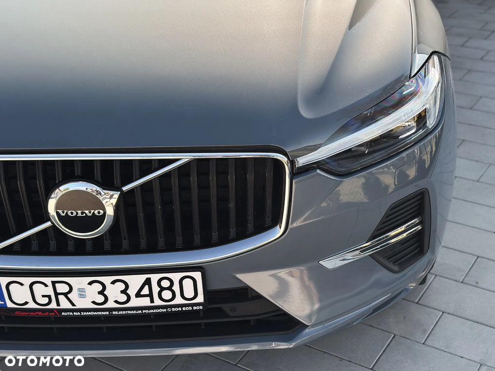 Volvo XC 60 B4 D AWD Core - 36