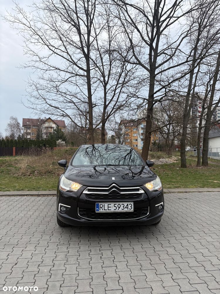 Citroën DS4 1.6 e-HDi SoChic MCP - 2