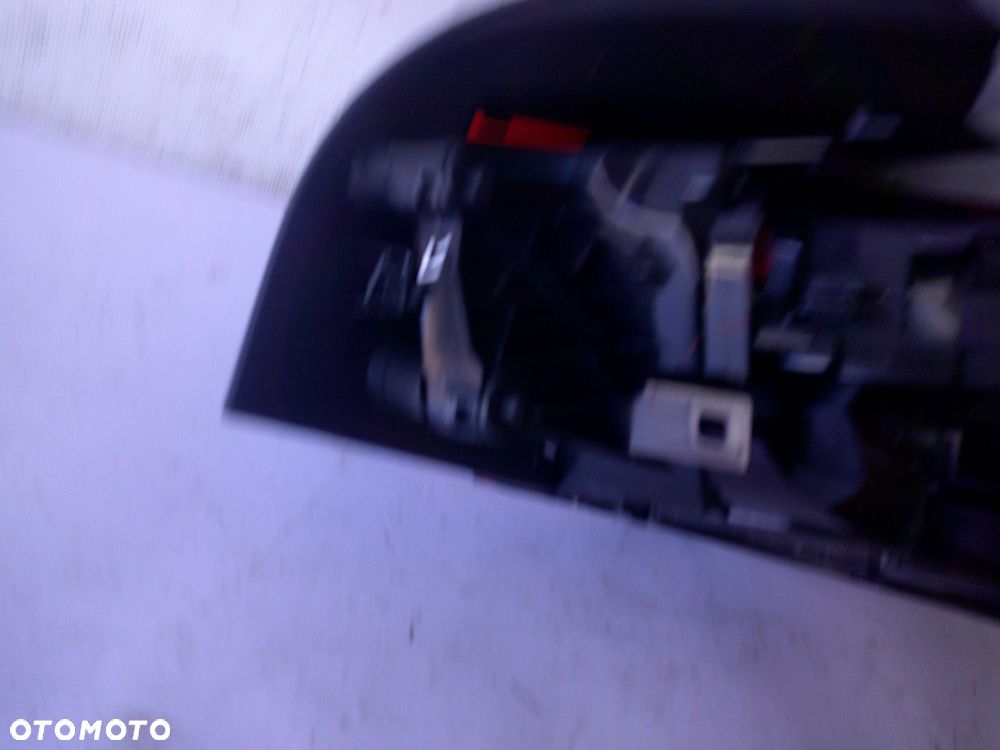 seat ibiza 5f 5 v 17r- lampa tył lewa tylna - 3