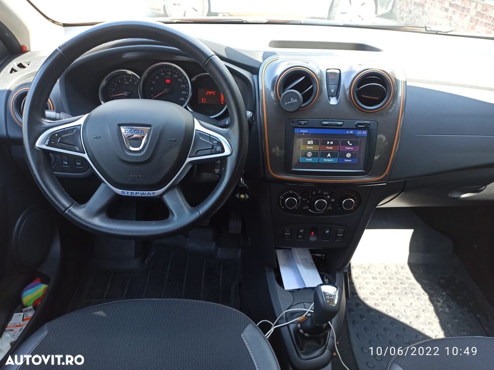 Dacia Sandero 0.9 TCe Easy-R Laureate - 4