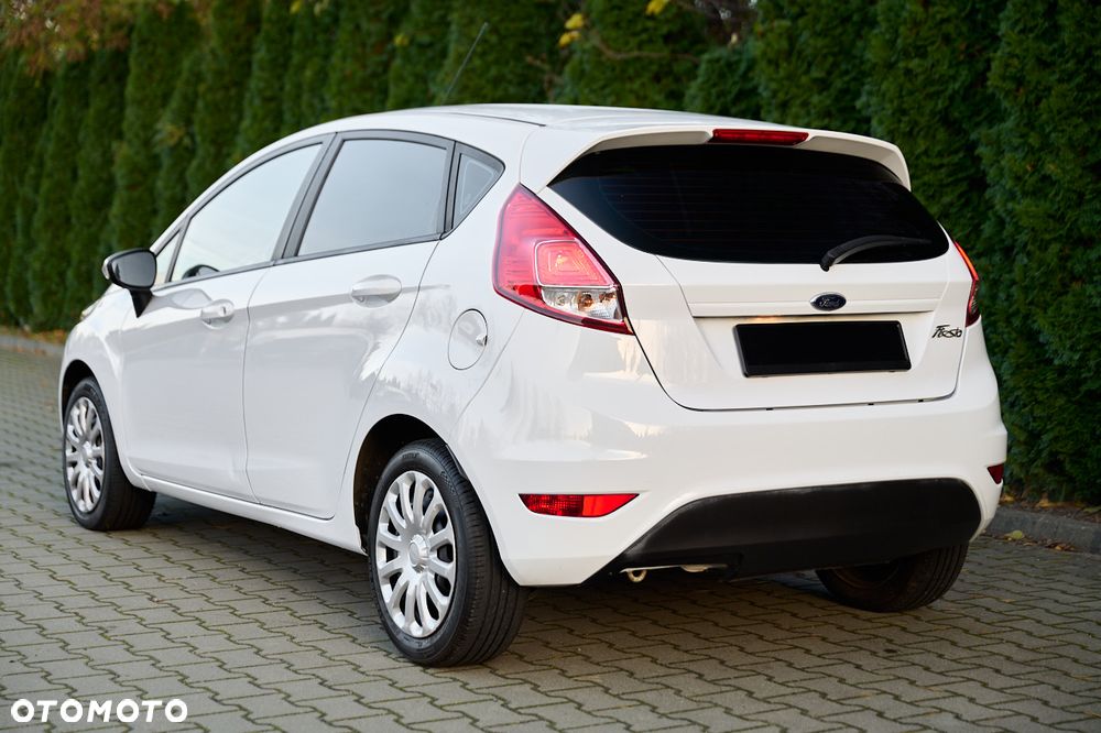 Ford Fiesta - 8