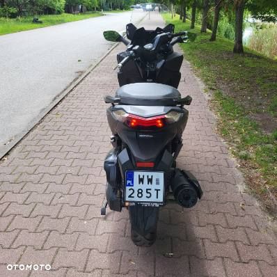 Honda NSS - 7