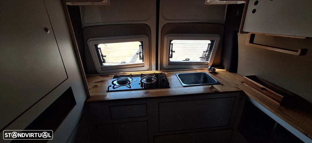 VW Transporter 2.0 TDI BM Extra AC - 10