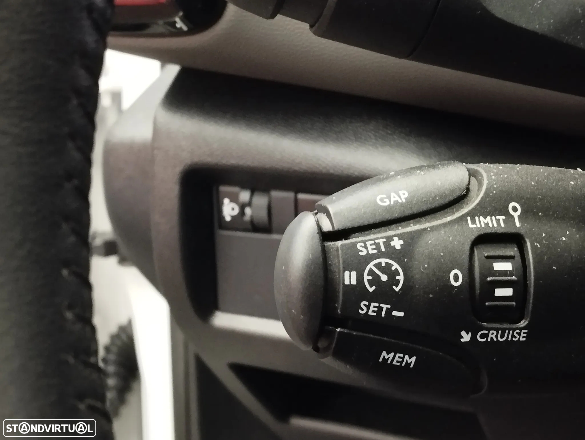 Citroën C5 Aircross 1.5 BlueHDi Shine - 25