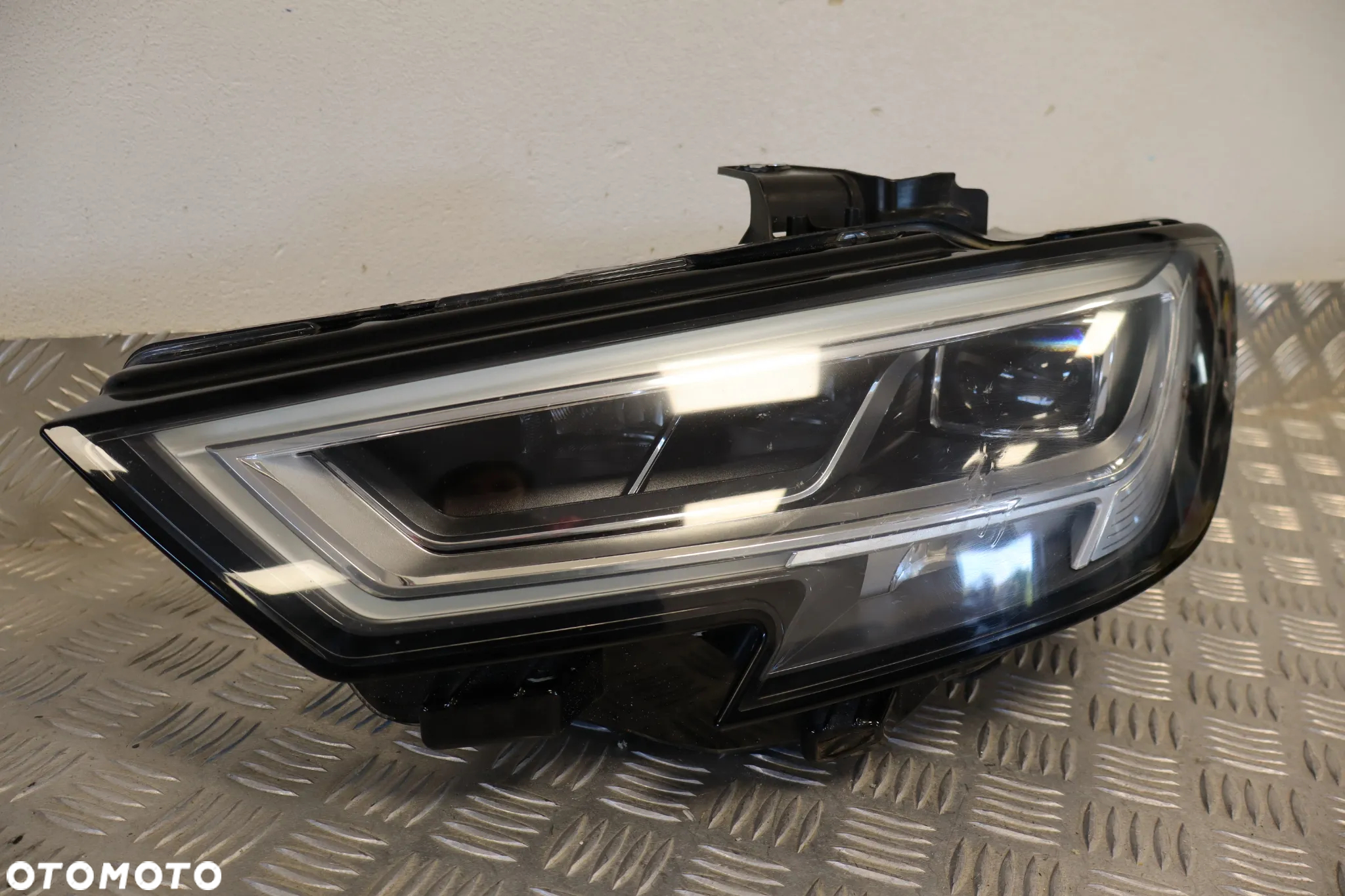 LAMPA PRZEDNIA PRZÓD LEWA AUDI A3 LIFT 8V0 FULL LED 8V0941033C 2016-2020 - 3