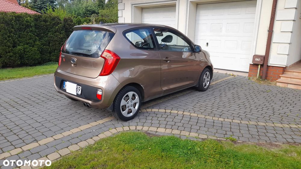 Kia Picanto 1.0 L - 10