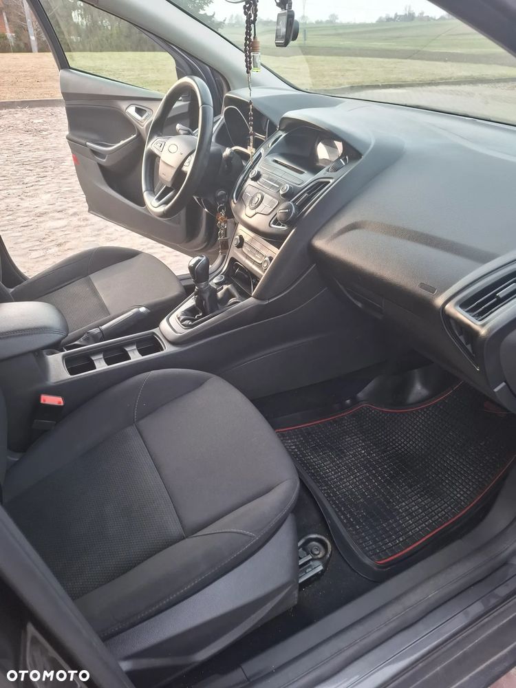 Ford Focus 1.6 Gold X - 19