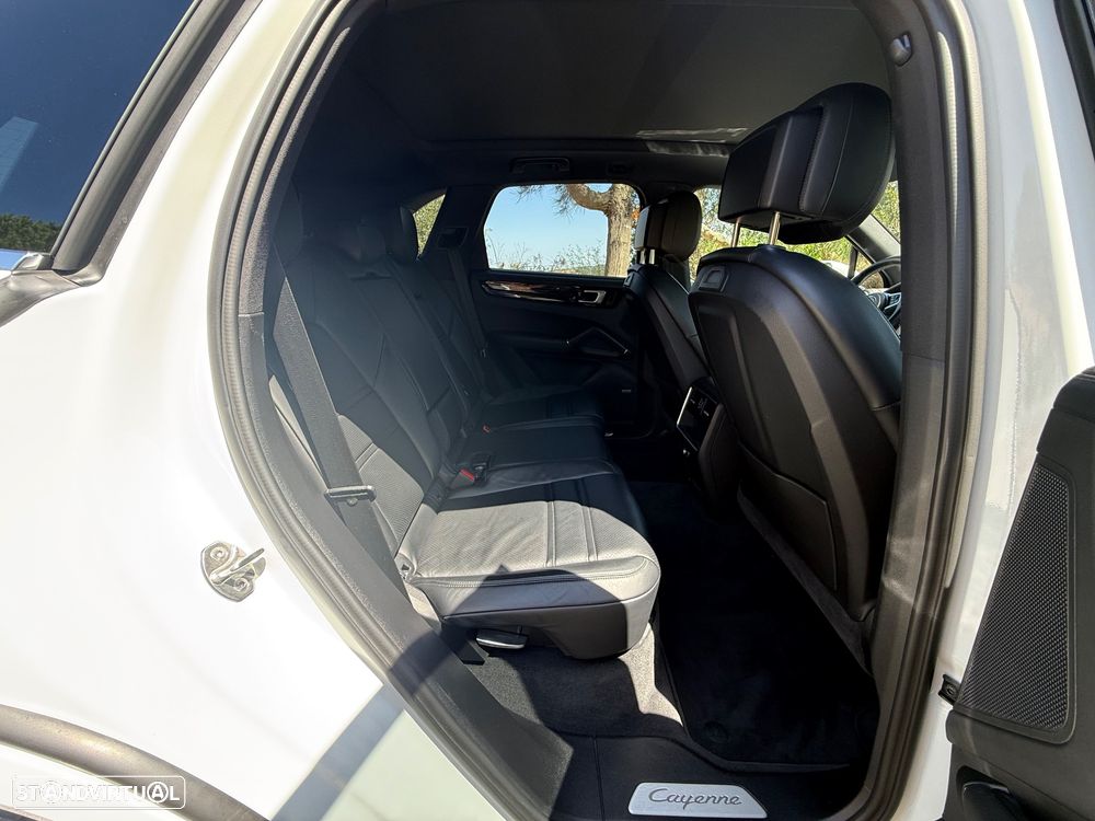 Porsche Cayenne E-Hybrid Tiptronic S - 22
