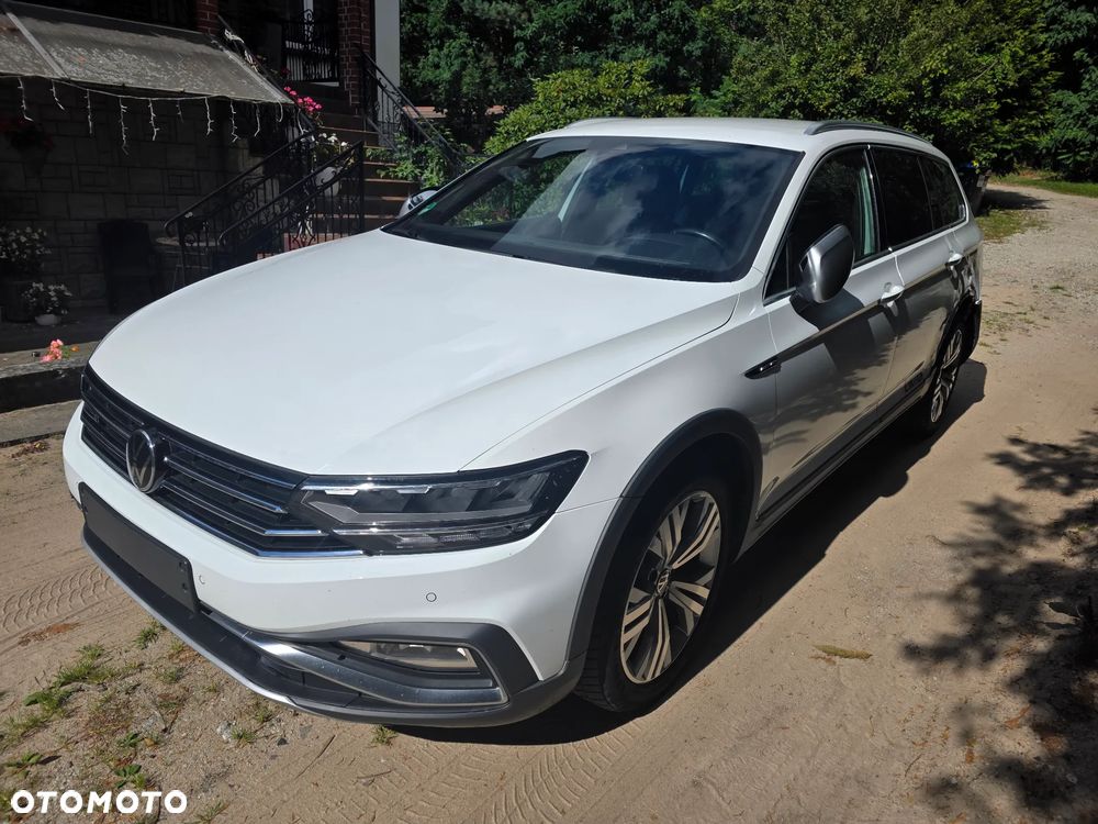 Volkswagen Passat Alltrack - 1
