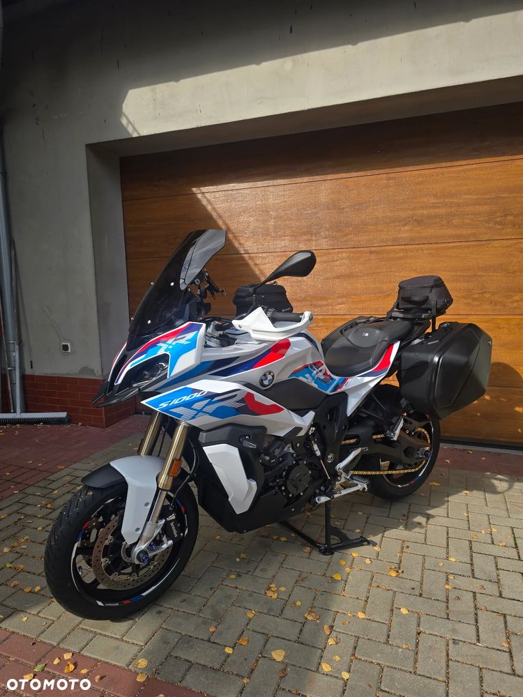 BMW XR