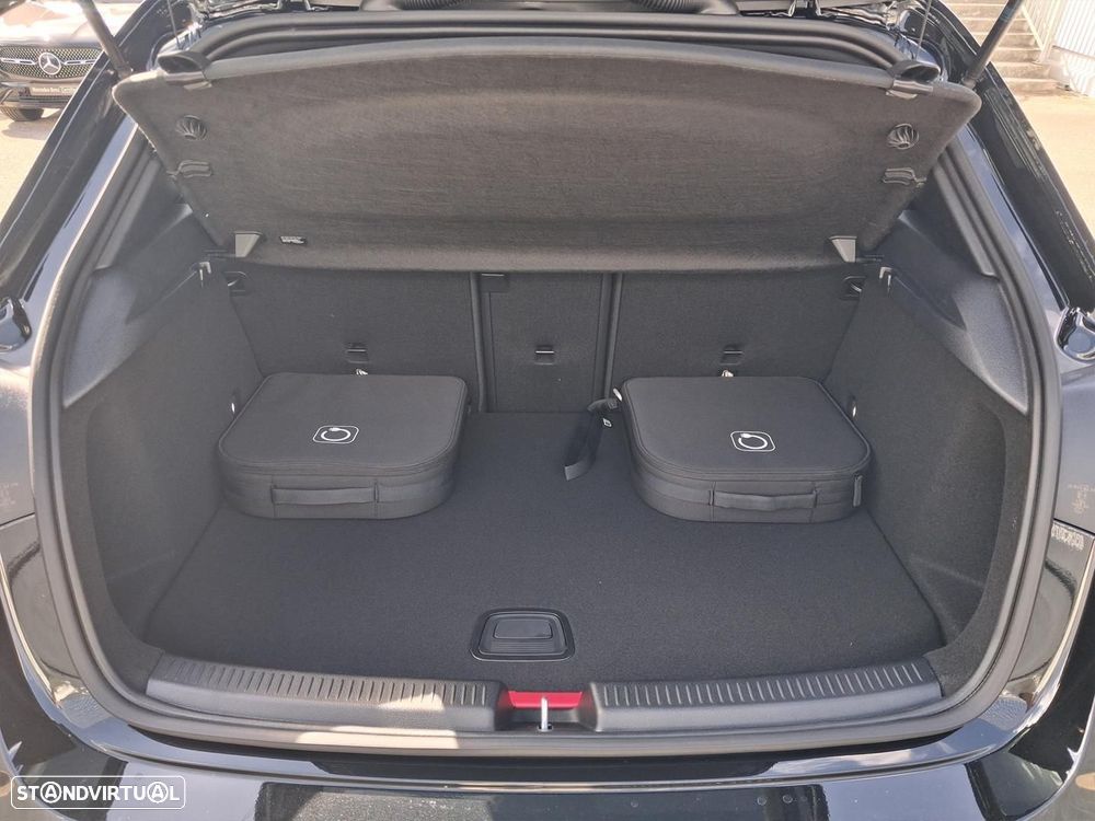 Mercedes-Benz A 250 e - 12