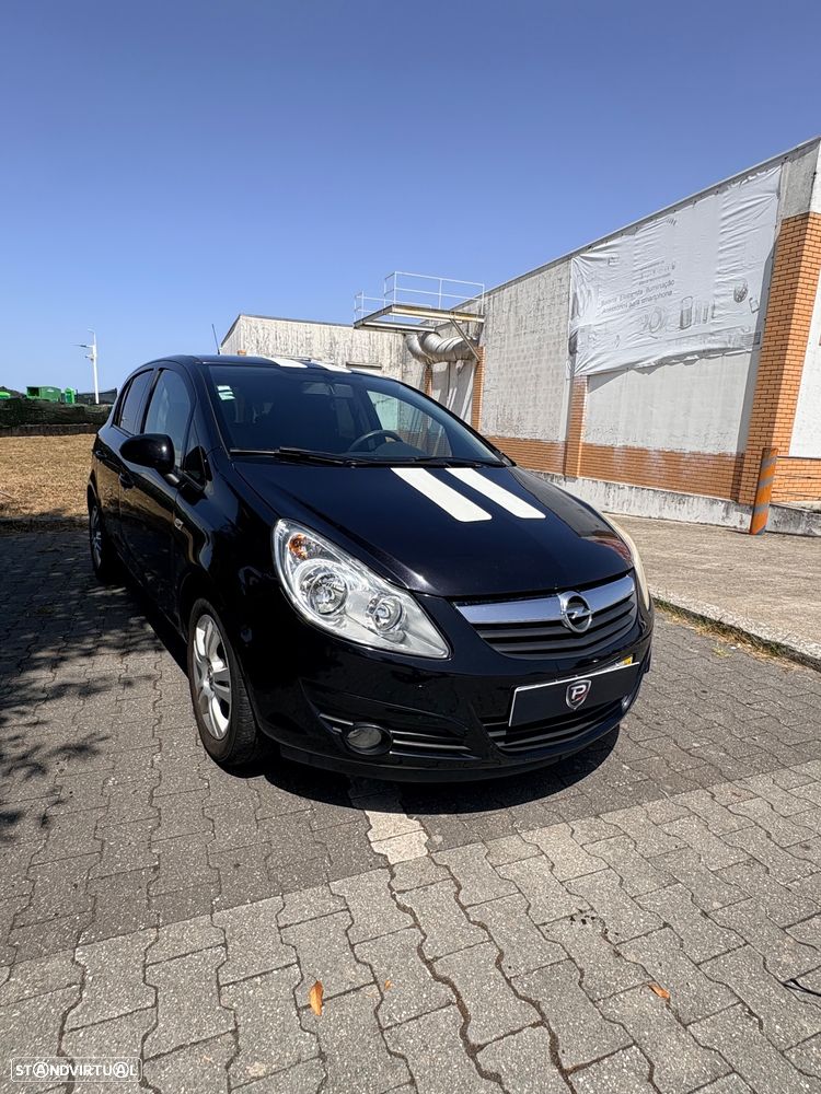 Opel Corsa 1.2 Enjoy - 1